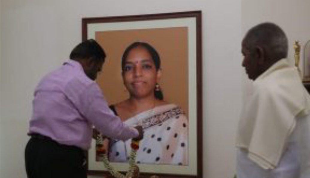 பவதாரணி திருஉருவ படத்திற்கு மரியாதை – விசிக தலைவர்