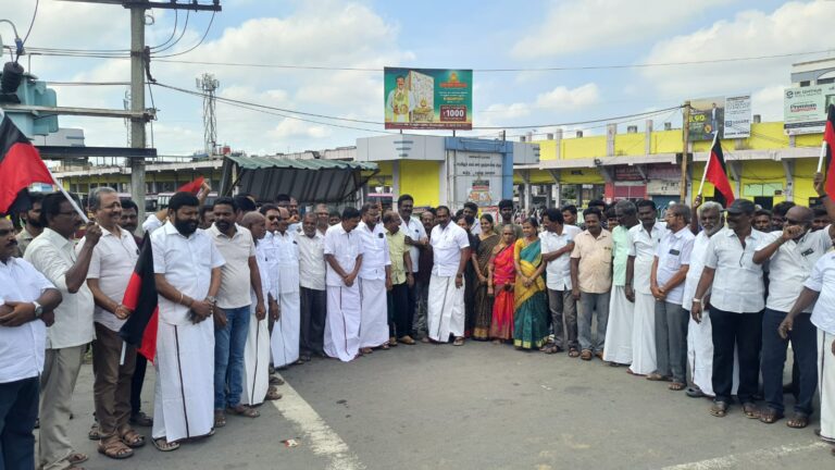 அமைச்சர் உதயநிதிக்கு துணை முதல்வர் பதவி திமுகவினர் கொண்டாட்டம்